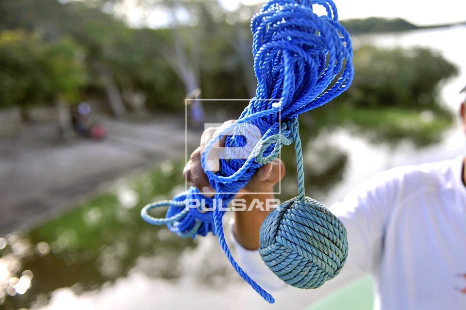 Pinha da retinida - artefato para arremesso utilizado para atracar o barco - 