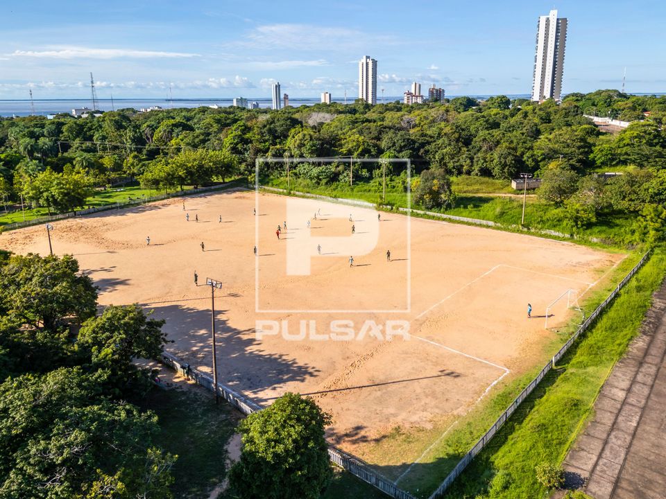 Vista de drone de campo de futebol de areia do Parque da Cidade - bairro Aeroporto Velho