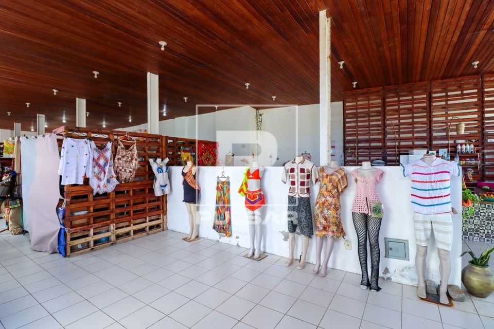 Vista interna do Mercado das Rendas e Bordados 