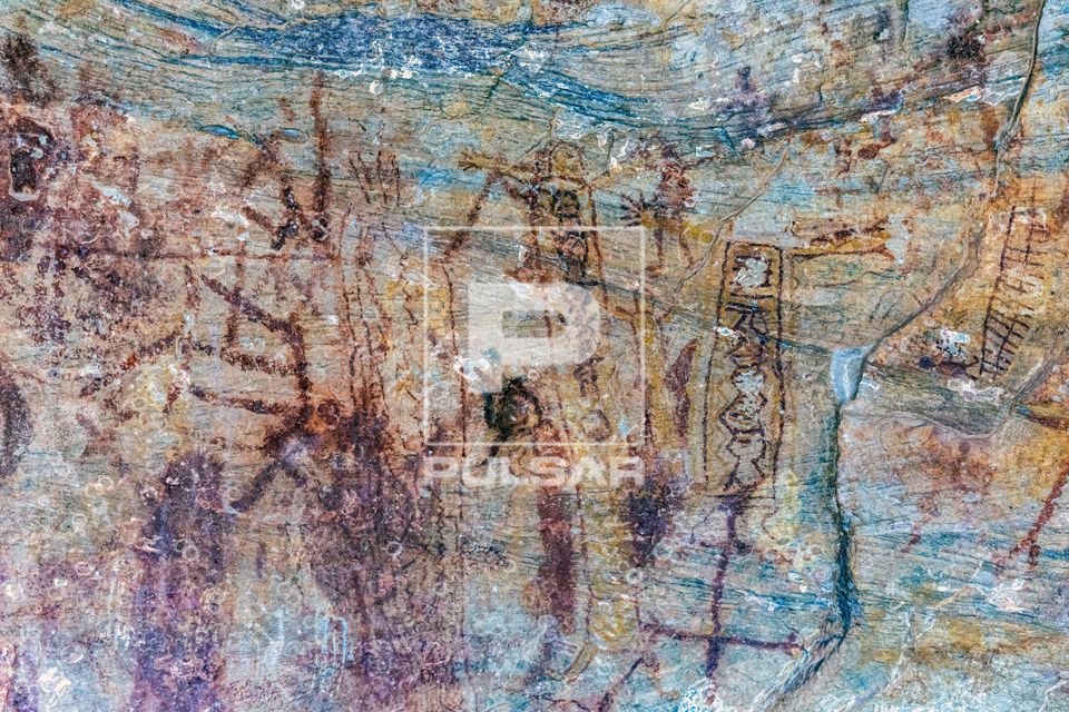 Pinturas rupestres na Toca da Extrema II na Serra Branca - Parque Nacional da Serra da Capivara