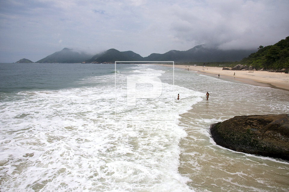 Praia de Grumari