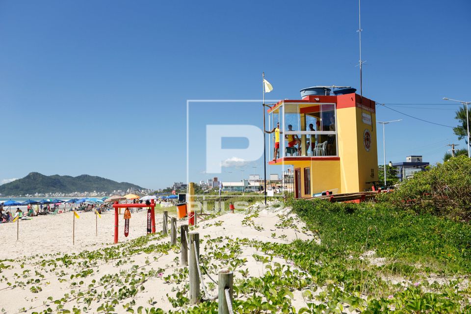 Posto de salva-vidas na Praia de Mariscal