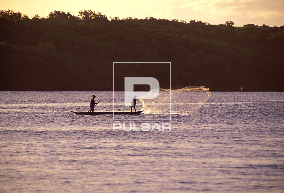 Pescador - Ilha de Comandatuba
