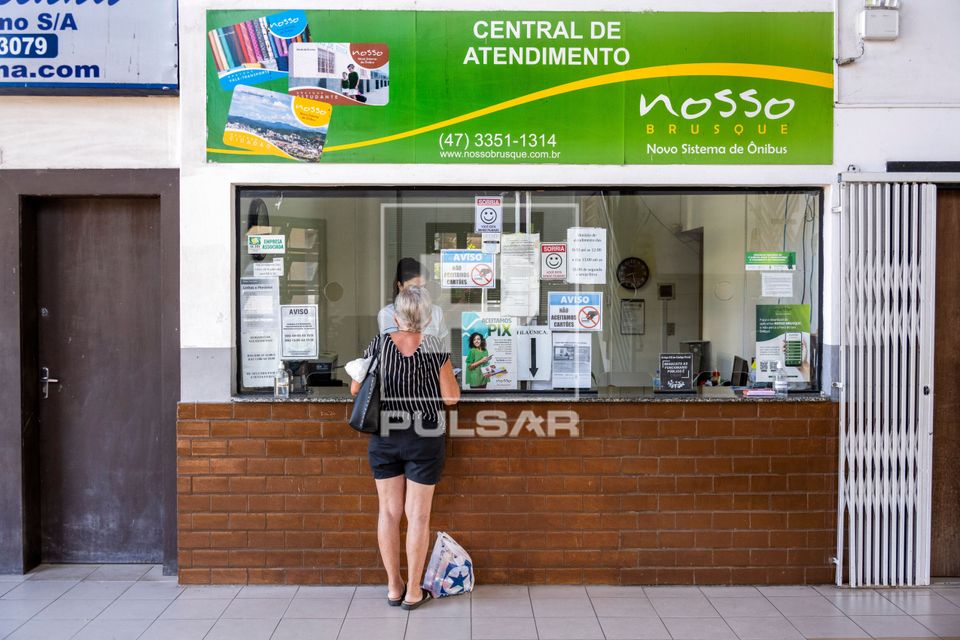 Bilheteria e posto de atendimento no Terminal de Transporte Urbano 
