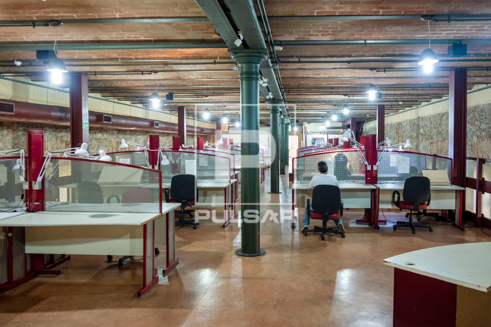  Vista interna da sala de pesquisa e arquivos do Arquivo Nacional