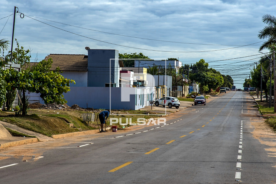 Rua residencial no bairro Loteamento Mimoso Doeste I