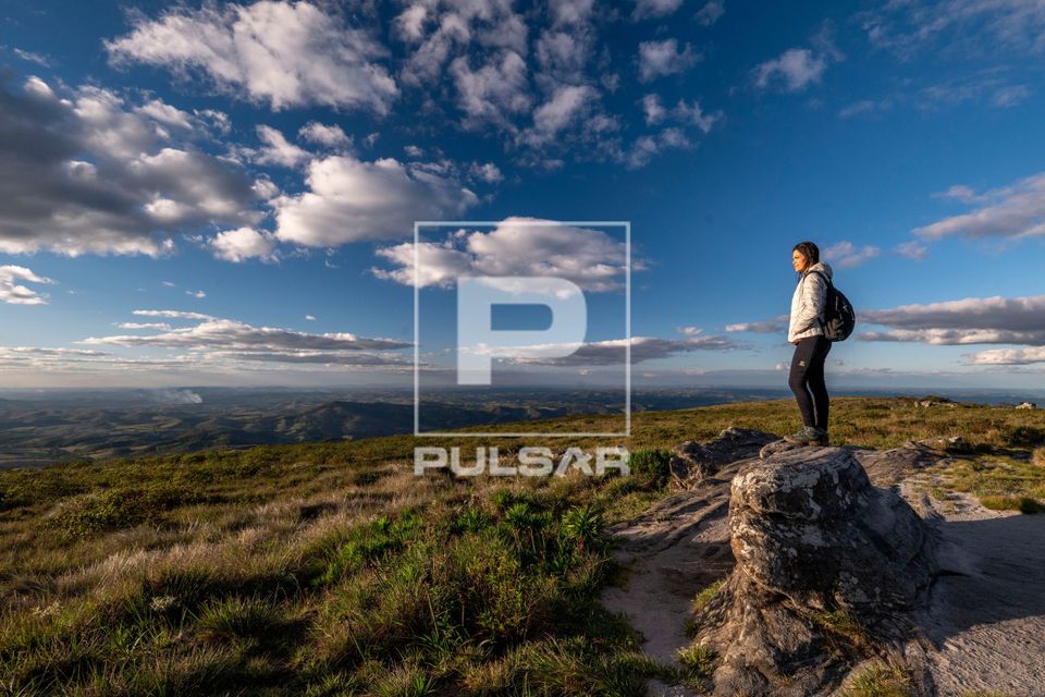 Ecoturista no Pico da Lombada - Parque Estadual de Ibitipoca 
