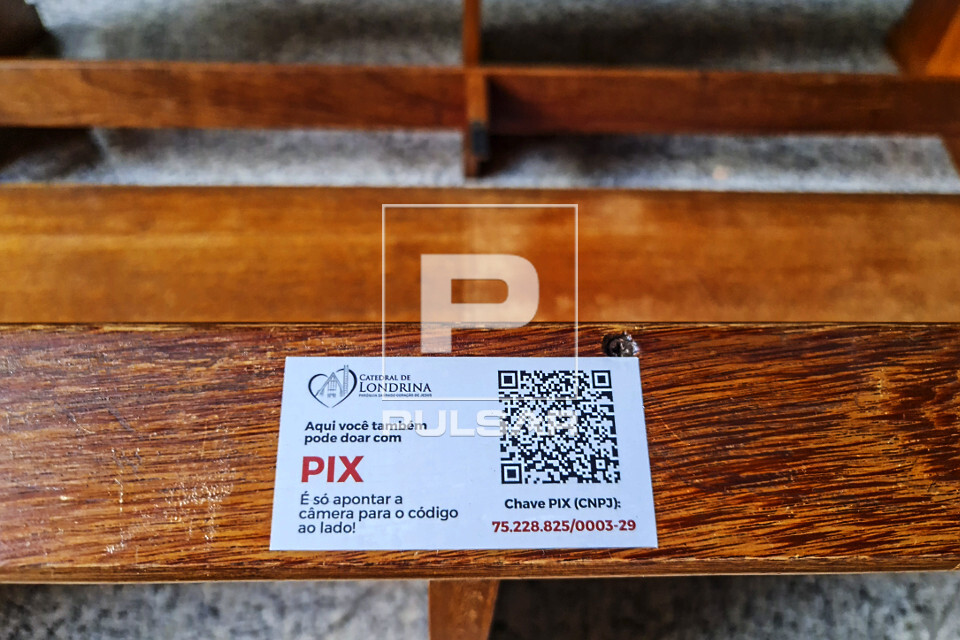 Código QR Code - código de barras com dados de pix para doação de ...