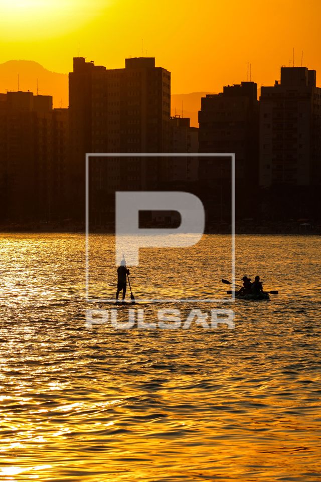 Entardecer na Praia do Gonzaguinha 