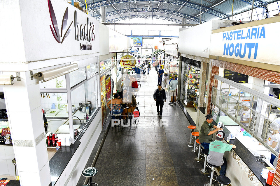 Bancas no Mercado Municipal