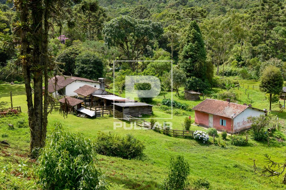 Moradias em propriedade rural