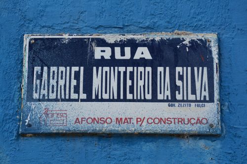 01BUR489