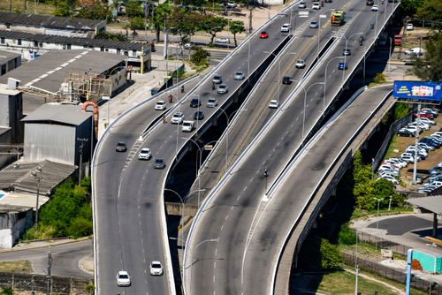 Vista de cima do viaduto Tancredo Neves