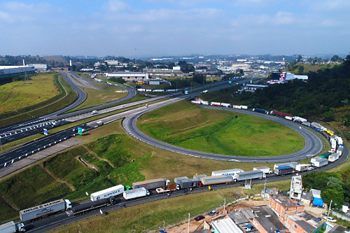 Paralisação dos caminhoneiros no Rodoanel em protesto contra os altos preços do diesel - SP-021 - Rodoanel 